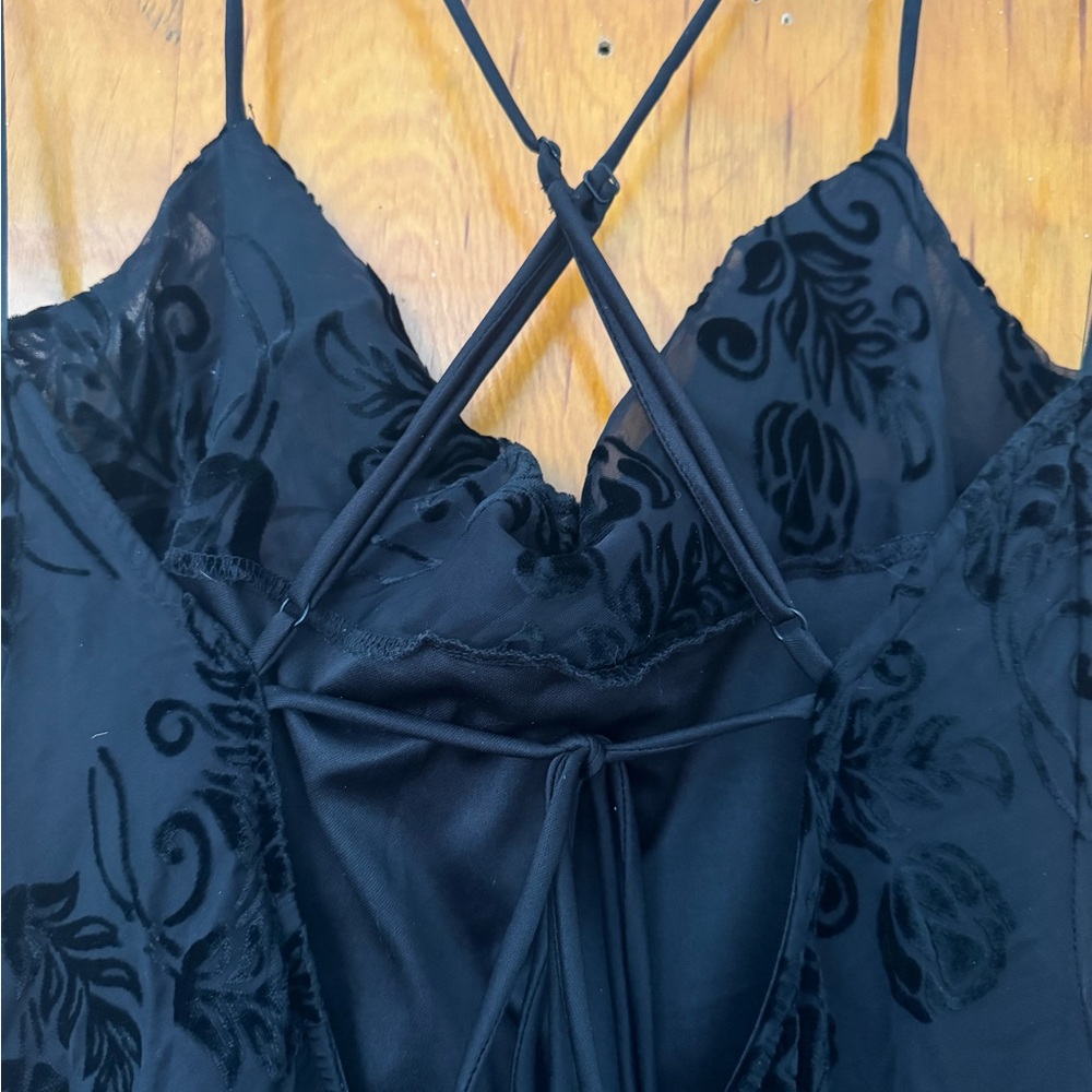 Simons Black Velvet Floral Slip Dress with Crisscross Straps - Picture 3 of 4